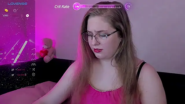 Megan Violer online show from 02.14.25