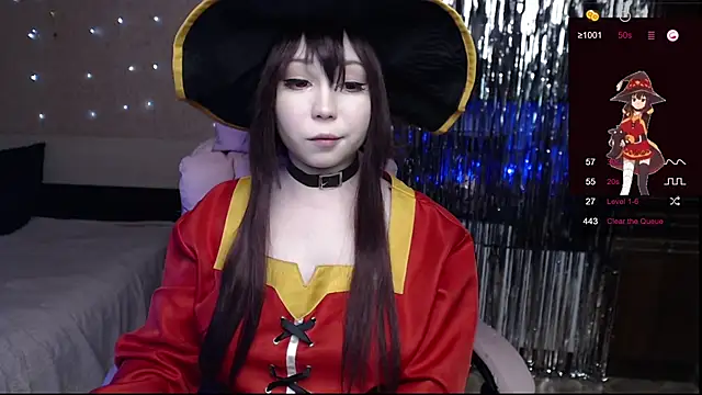 Snapshot of Vanessa_AmiX chatting on 02.19.25 Vanessa AmiX online show from 02.19.25