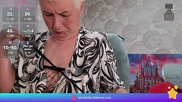 NicoleOlla online show from 05.07.26