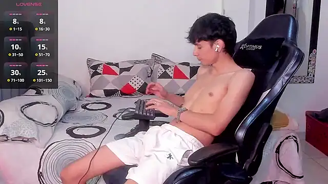 cute diego  online show from 10.22.25