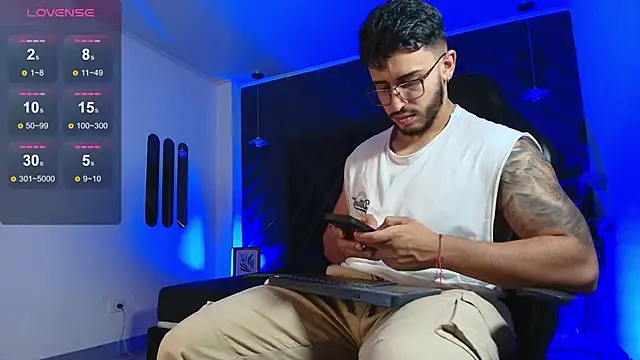 Liam Kleiin online show from 04.05.26