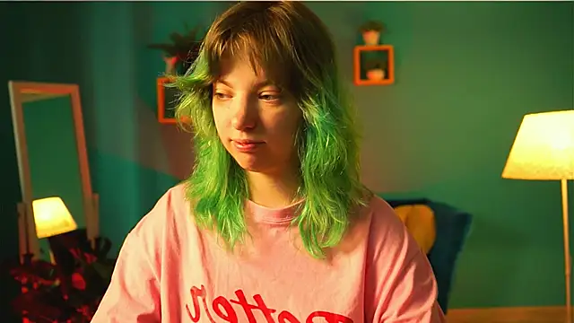 Snapshot of RocKStone_ chatting on 10.03.25 RocKStone online show from 10.03.25