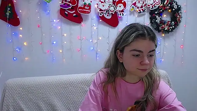 TinaRedly online show from 01.08.25