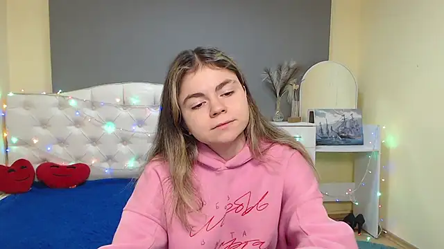 TinaRedly online show from 01.16.26