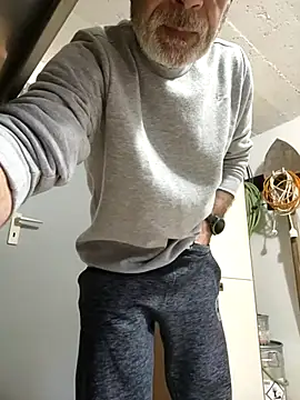 bottomhairy online show from 02.02.26