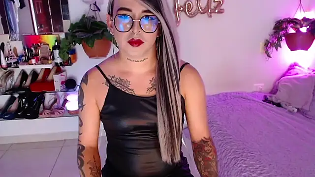 Snapshot of Laveneno_ortiz07 chatting on 10.07.25 Laveneno ortiz07 online show from 10.07.25