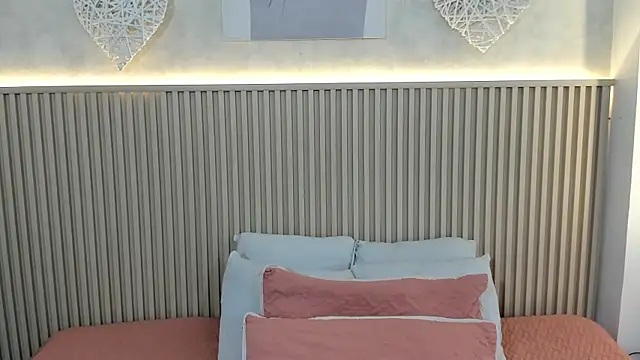 Snapshot of charlottebrowns_ chatting on 03.05.26 charlottebrowns online show from 03.05.26