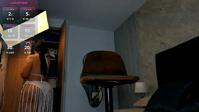 lola  sweetx online show from 04.14.26