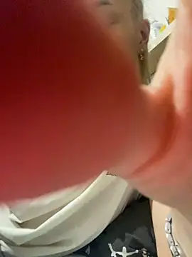 DreamGirl-777 online show from 01.28.25