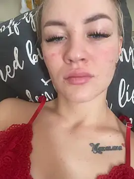 DreamGirl-777 online show from 02.06.25