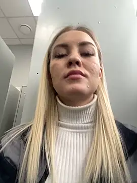 DreamGirl-777 online show from 02.20.25