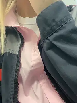 DreamGirl-777 online show from 02.25.25