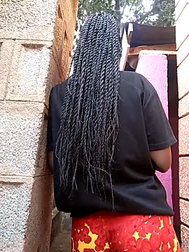 Swirly blac online show from 03.30.26