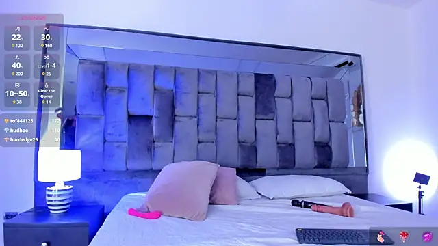 Chloe evans   online show from 03.03.25