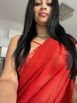 Snapshot of _adelle chatting on 03.01.25 adelle online show from 03.01.25