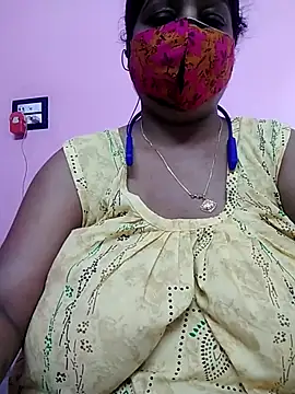 Snapshot of Kayra_34 chatting on 09.12.25 Kayra 34 online show from 09.12.25