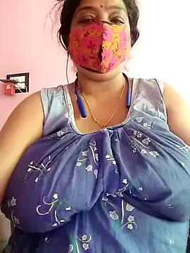 Snapshot of Kayra_34 chatting on 11.12.25 Kayra 34 online show from 11.12.25