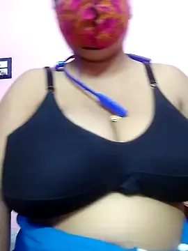 Snapshot of Kayra_34 chatting on 11.14.25 Kayra 34 online show from 11.14.25