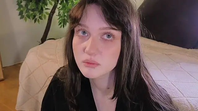 Snapshot of ELLIEJAY chatting on 11.12.25 ELLIEJAY online show from 11.12.25