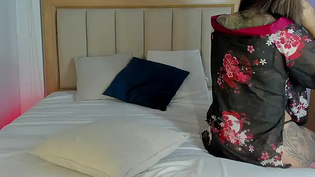 yandracelisofficial online show from 02.13.26