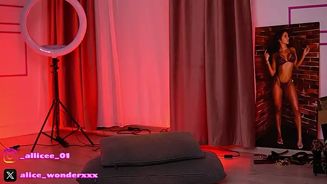 VanessaSimon online show from 02.03.26