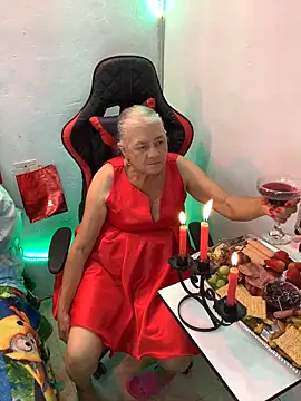 Grandma Mature23 online show from 02.15.25