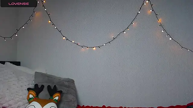 Nicole blonde0 online show from 01.05.25