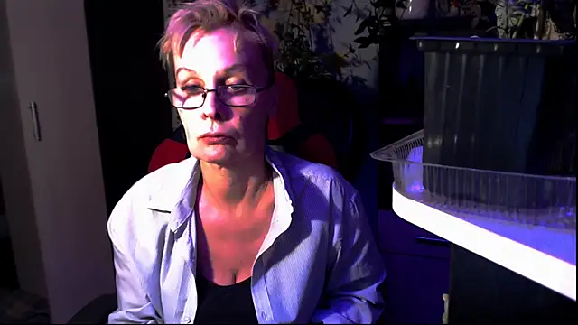 HelgaHimmell online show from 06.15.26