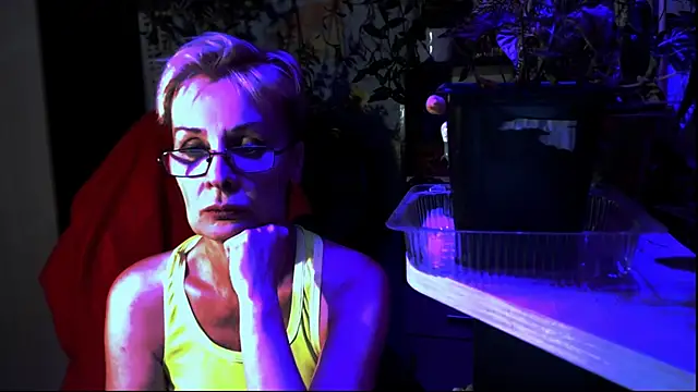 HelgaHimmell online show from 07.05.26