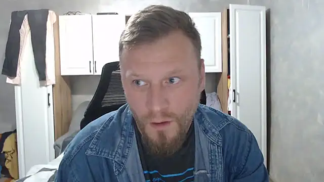 ANGELALEXYNO2024 online show from 10.21.25