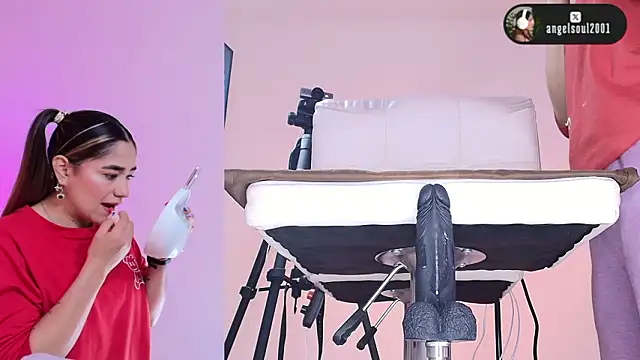 Angelst   online show from 02.09.26