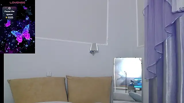 MonicaMelano online show from 01.15.25