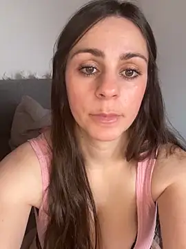 Snapshot of Loella-Rose chatting on 01.30.25 Loella-Rose online show from 01.30.25