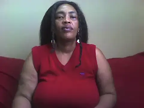 Snapshot of SexxyBoob chatting on 03.16.25 SexxyBoob online show from 03.16.25