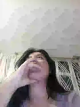 Sophie-hatter online show from 01.14.25