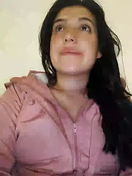 Sophie-hatter online show from 01.31.25