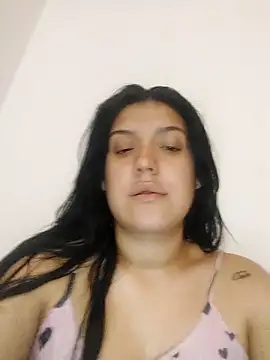 Sophie-hatter online show from 02.15.25