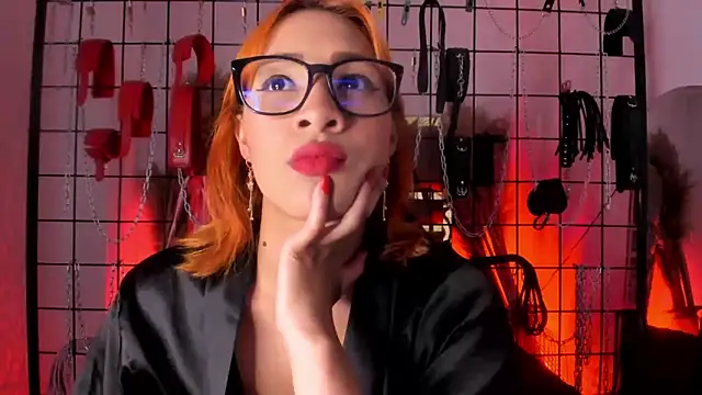 charrlotte quinn online show from 02.15.25