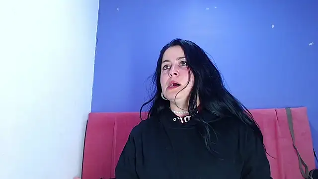 agathacorlincm101 online show from 02.19.25