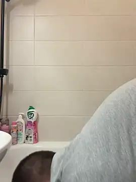 Snapshot of czruz chatting on 02.24.26 czruz online show from 02.24.26