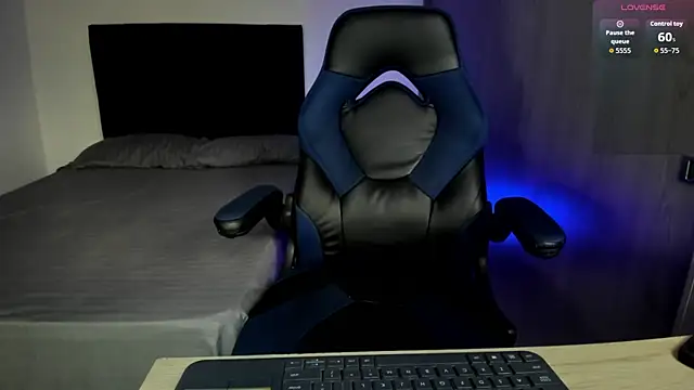 male pussy online show from 04.04.26