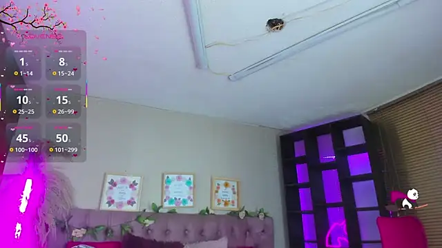 Snapshot of shelby_carson chatting on 10.29.25 shelby carson online show from 10.29.25