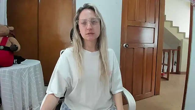 Snapshot of Adele_johnsonn1 chatting on 07.09.26 Adele johnsonn1 online show from 07.09.26