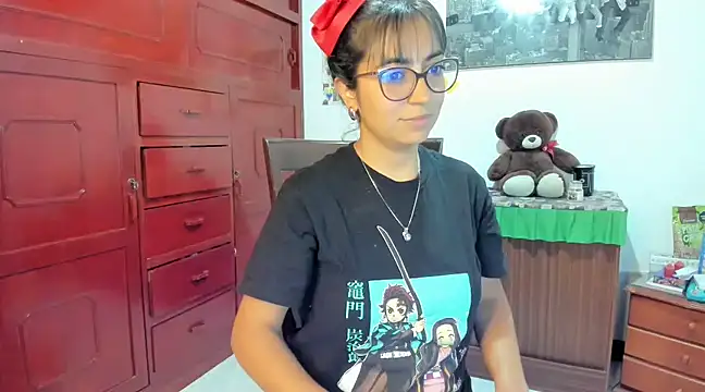 Snapshot of Isabellaa22_1 chatting on 01.10.25 Isabellaa22 1 online show from 01.10.25