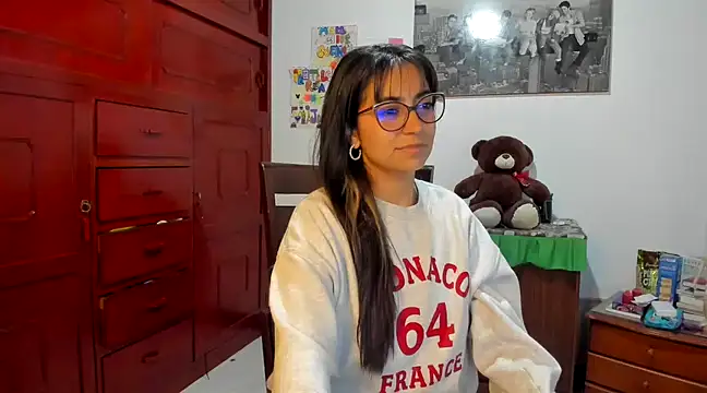 Snapshot of Isabellaa22_1 chatting on 01.15.25 Isabellaa22 1 online show from 01.15.25