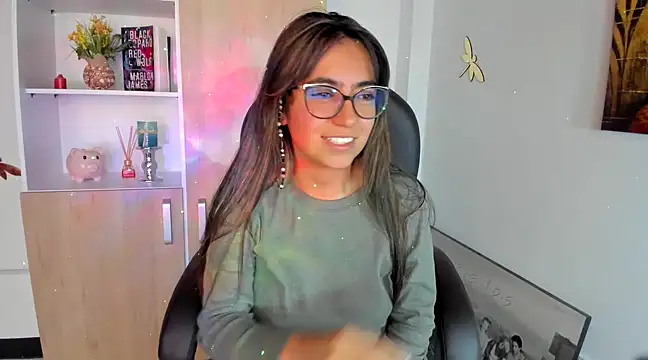 Snapshot of Isabellaa22_1 chatting on 03.12.25 Isabellaa22 1 online show from 03.12.25