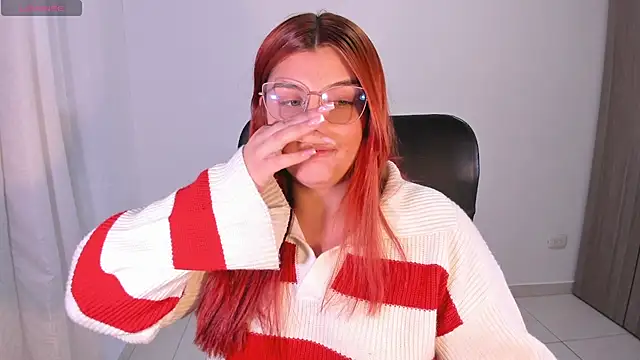 Snapshot of Fieryfenixx chatting on 02.27.25 Fieryfenixx online show from 02.27.25