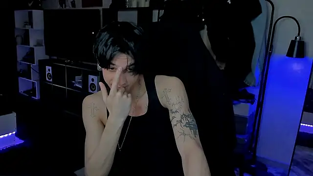 Snapshot of MarkBrowniii chatting on 05.23.26 MarkBrowniii online show from 05.23.26