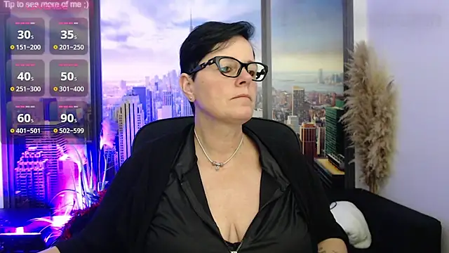 Snapshot of ninarandmann chatting on 12.02.24 ninarandmann online show from 12.02.24