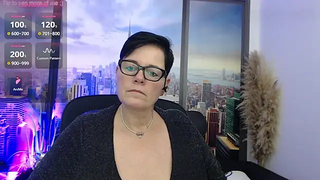 Snapshot of ninarandmann chatting on 01.09.25 ninarandmann online show from 01.09.25